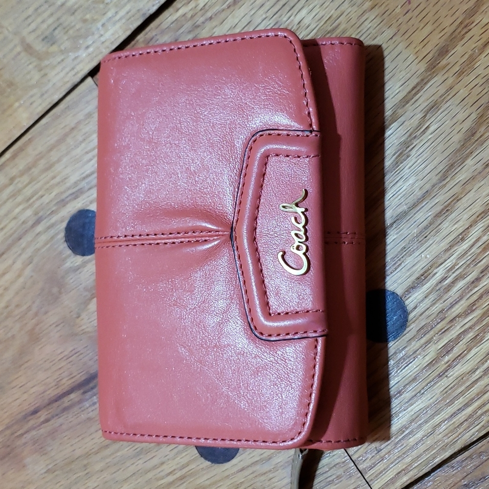 Coach wallet  medium profile. Coral color